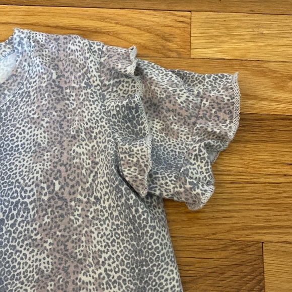 Chaser Girl’s Cheetah Print T-Shirt With Ruffled Sleeves Size 12 - Picture 4 of 8